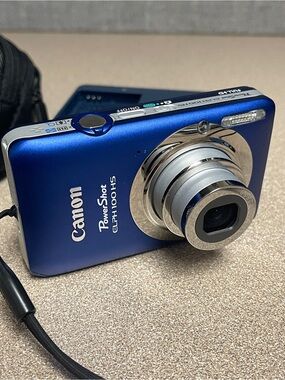 Canon PowerShot ELPH 100 HS Compact Digital Camera - Blue